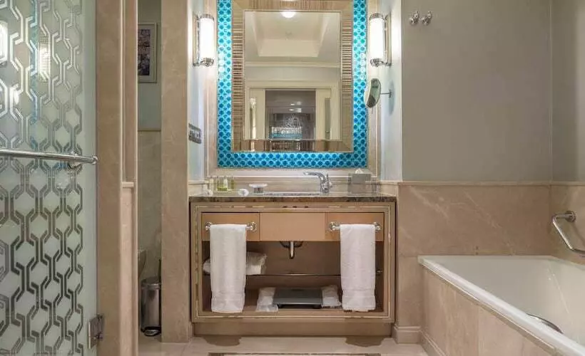 اتاق استاندارد, Hilton Bursa Convention Center & Spa