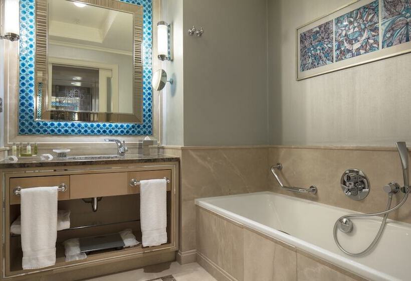 Номер Стандарт, Hilton Bursa Convention Center & Spa