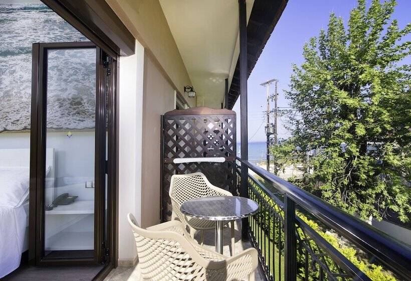 측면 바다 전망 이코노미 룸, Kamelia & Semeli