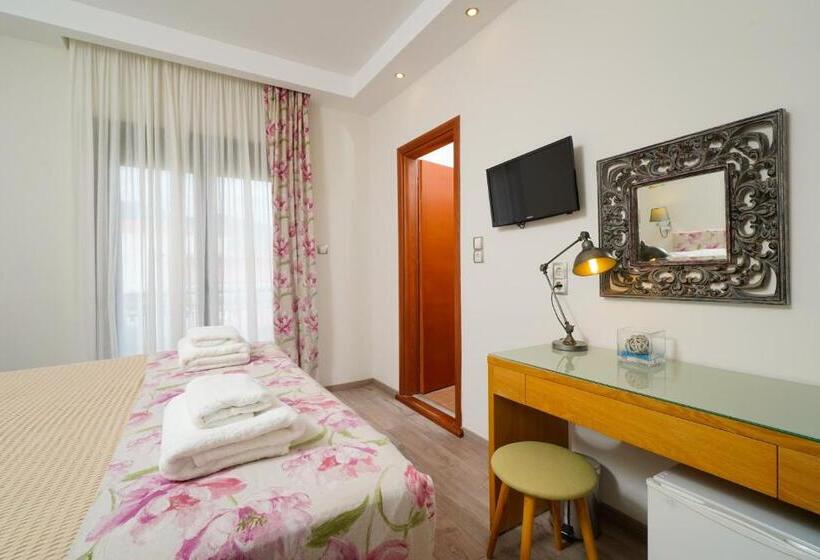 Quarto Estandar Vista Mar Lateral, Kamelia & Semeli