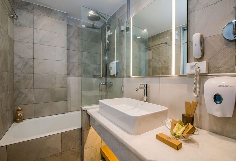 دوبلکس یک ‌خوابه, Kiani Beach Resort Family All Inclusive