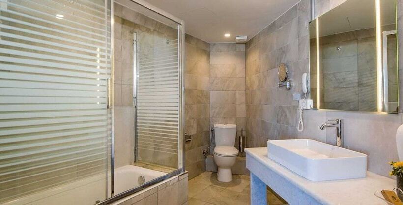 آپارتمان سوپریور 2 خوابه, Kiani Beach Resort Family All Inclusive