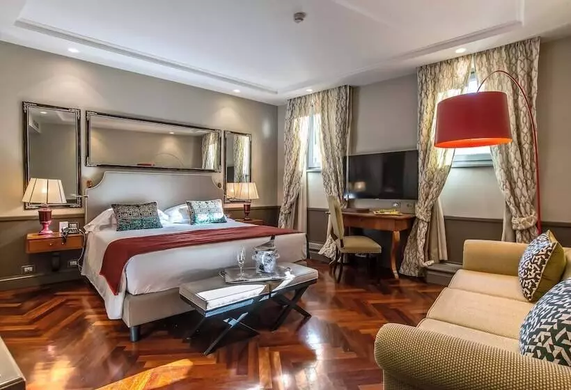 Suite Junior, Lunetta