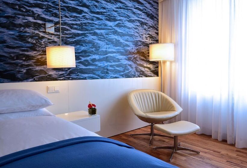 Номер Комфорт, Pestana Berlin Tiergarten