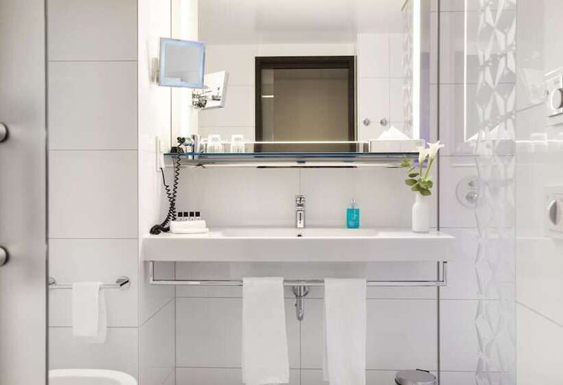 Номер Executive, Pestana Berlin Tiergarten