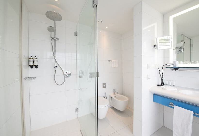 Номер Deluxe, Pestana Berlin Tiergarten