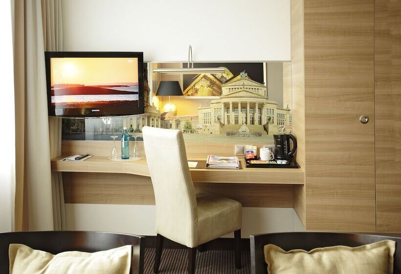 Business-Zimmer, H4 Hotel Berlin Alexanderplatz