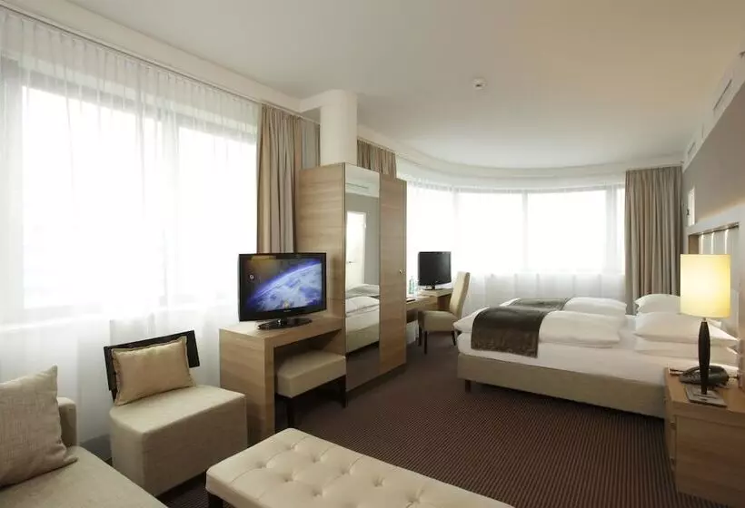 Junior Suite, H4 Hotel Berlin Alexanderplatz