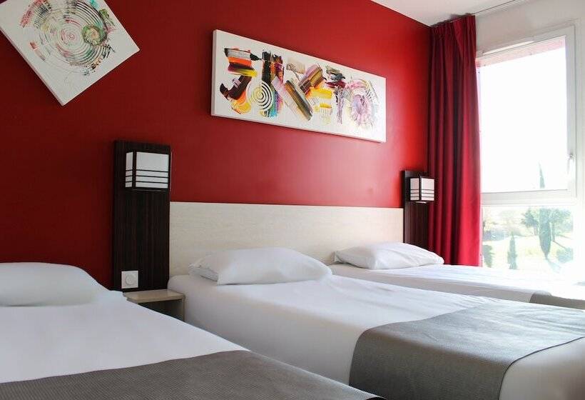 スタンダードトリプルルーム, Hôtel Pont Rouge , Carcassonne