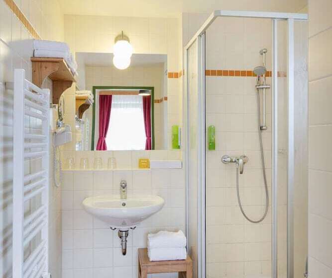 침실 1개 아파트, Jufa Hotel Tieschen