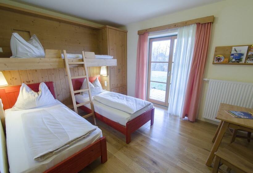 수피리어 트리플 룸, Jufa Hotel Tieschen