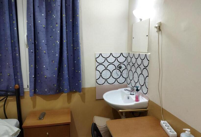 스탠다드 싱글 룸, San Remo Hostel