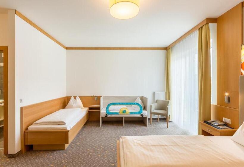 غرفة عائلية, Thermenhotel Kurz