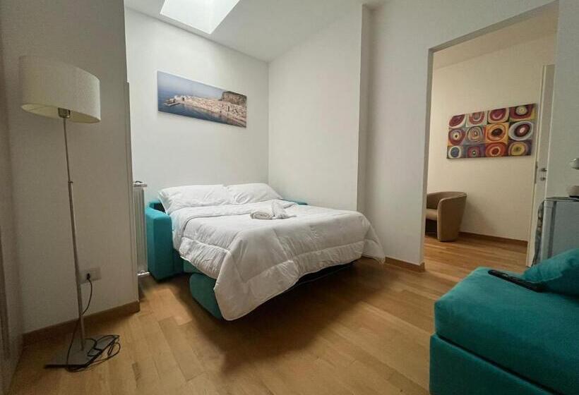 キングサイズベッドのスイートルーム, Horizon Suites