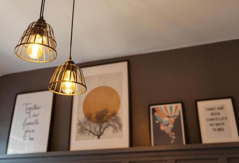 Апартаменты Пентхаус 1 Спальня, Macs Townhouse Dungarvan