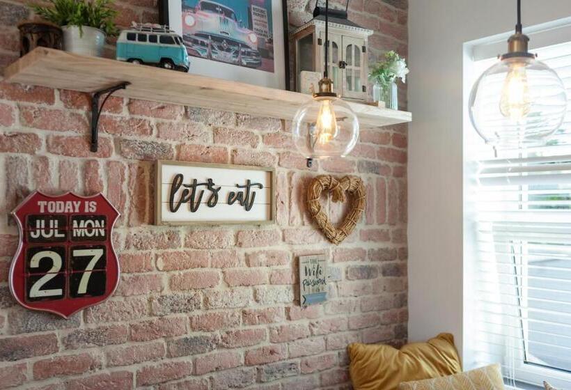 Апартаменты Пентхаус 1 Спальня, Macs Townhouse Dungarvan