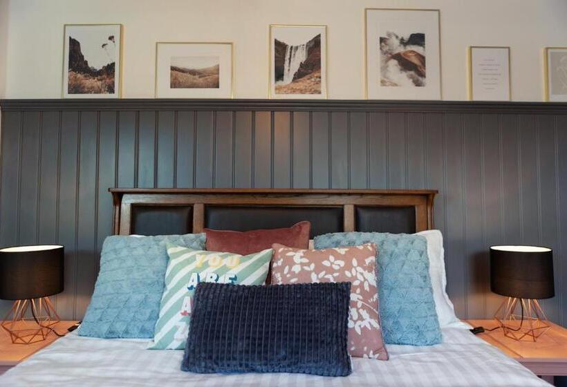 Номер Стандарт, Macs Townhouse Dungarvan