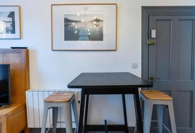 １階の１ベッドルームアパートメント, Macs Townhouse Dungarvan