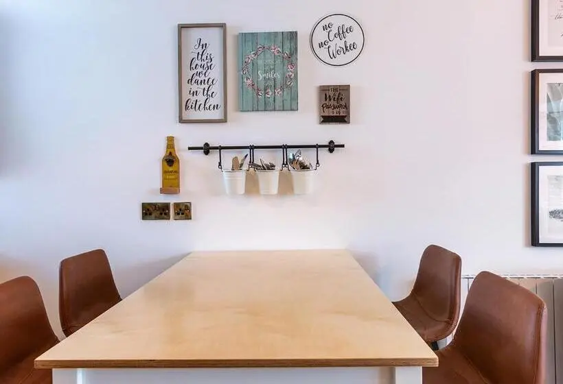 １ベッドルームのデラックスアパートメント, Macs Townhouse Dungarvan