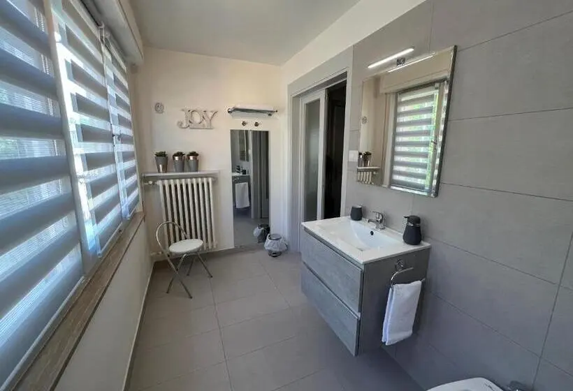 Standard Triple Room with Terrace, Affittacamere Il Piccolo Borgo Foligno