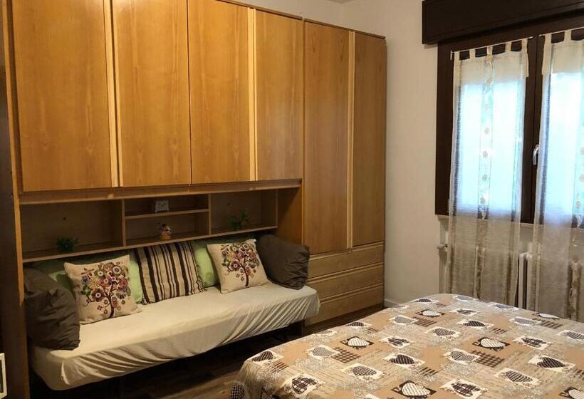 スタンダードトリプルルーム, Alloggio Al Giardino