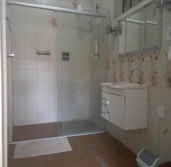 标准间, Uba Apart Imóveis