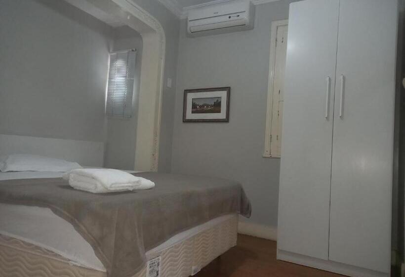 家庭间, Uba Apart Imóveis