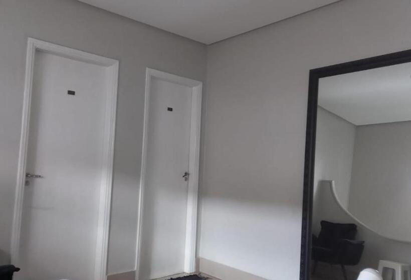 豪华房间, Uba Apart Imóveis