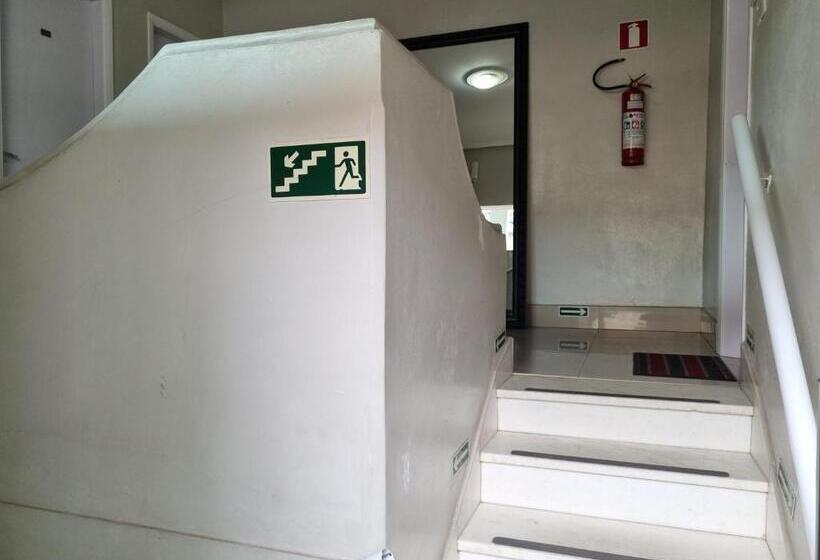 标准间, Uba Apart Imóveis