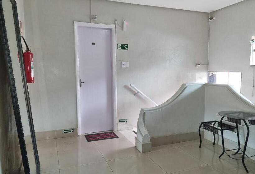 标准间, Uba Apart Imóveis