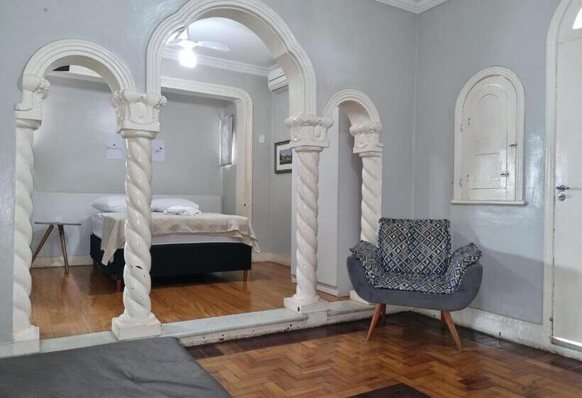 家庭间, Uba Apart Imóveis