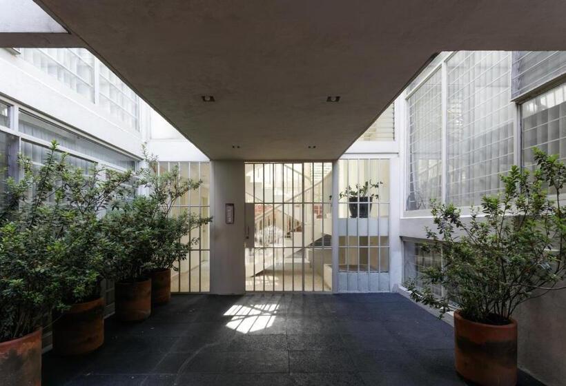 آپارتمان 3 خوابه, Apartamentos West End