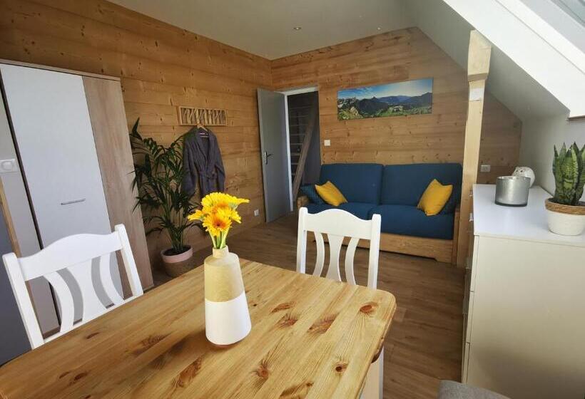 Полулюкс Вид на Горы, L étang De La Tourne