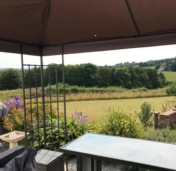 Стандартный Номер Кровать Кинг, Jacquie S B&b Dumfries Room With A View Hot Tub