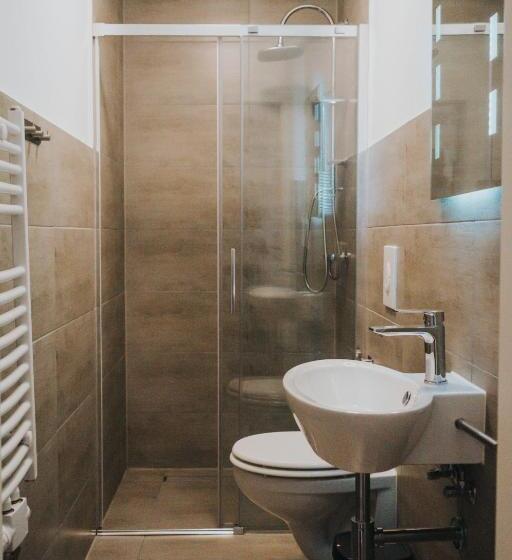 Номер Стандарт Индивидуальный, Three Corners