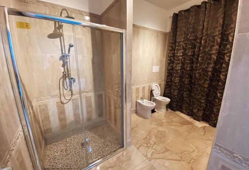 スタンダードルーム, B&b Siliade