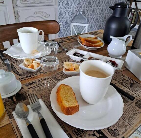 スタンダードルーム, Au Charme D Antan