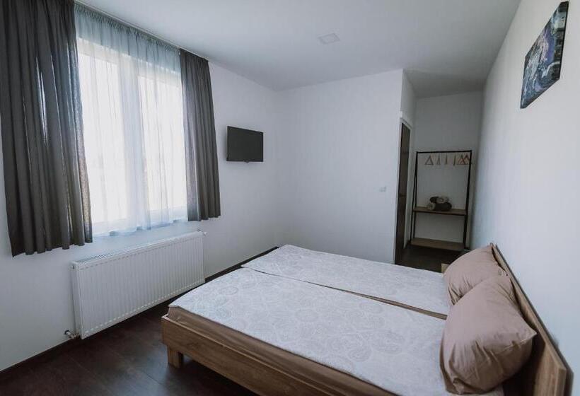 חדר סטנדרט נוף לגינה, Sunset Inn