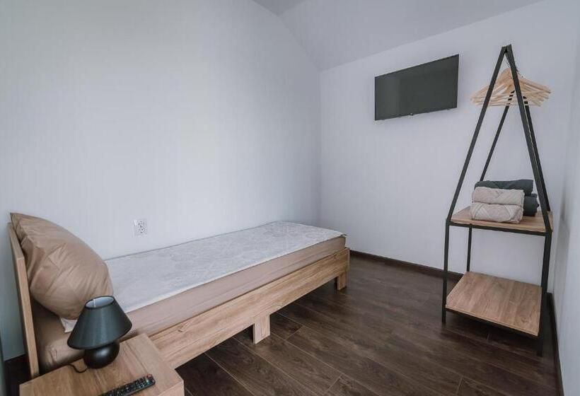 חדר דלוקס, Sunset Inn