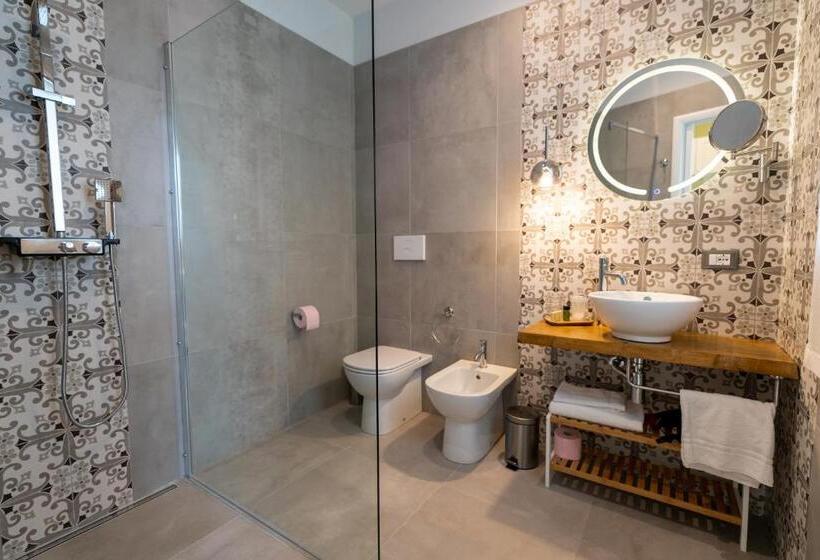 家庭间, B&b Il Granaio Celeste