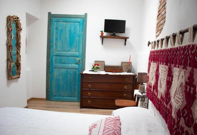 חדר סטנדרט, B&b Ziu Anacletu