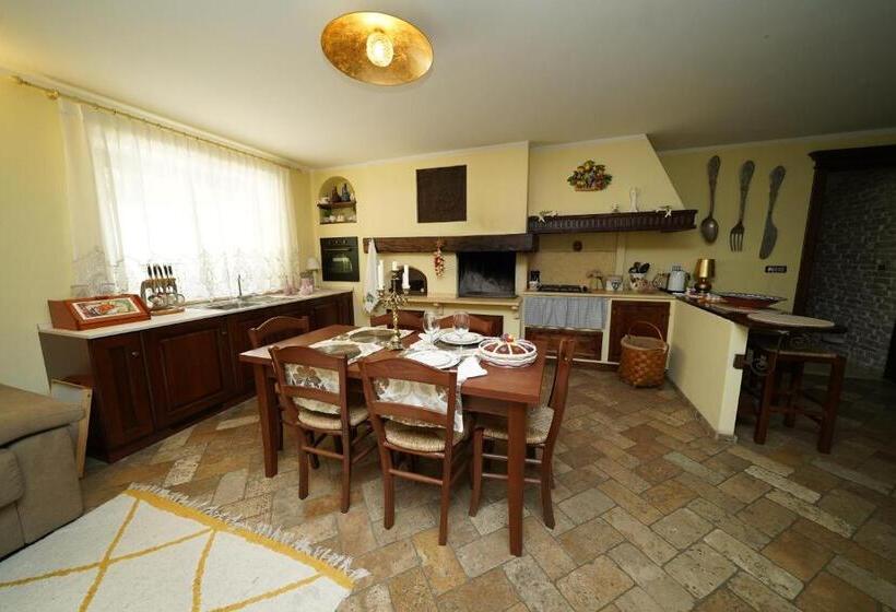 Апартаменты 1 Спальня Нижний Этаж, Villa Giulia