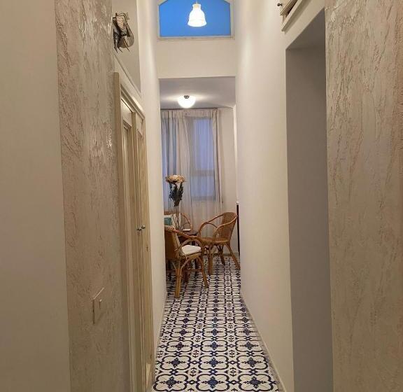 1ベッドルームのデラックスアパートメント, Civico13 Capri