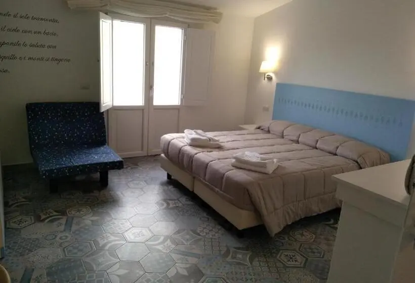 デラックストリプルルーム, Locanda B&b Dandana
