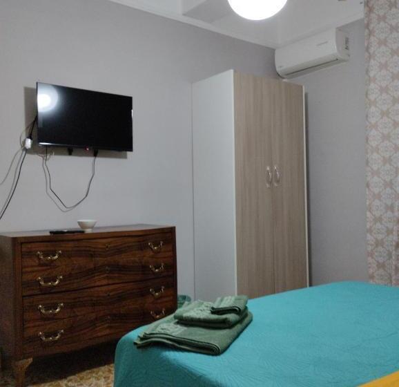 اتاق استاندارد, La Darsena