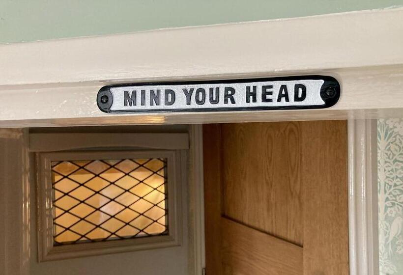 标准间, The Spirit Vaults