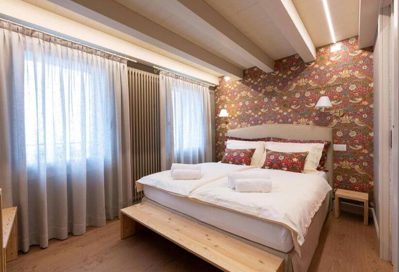 اتاق لوکس, B&b Casa Oltraval