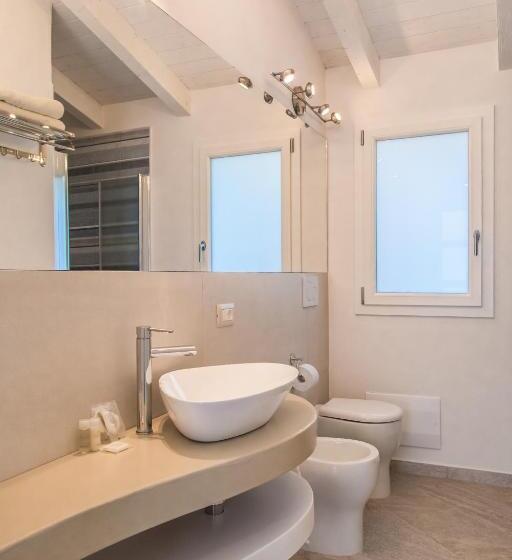 جناح ديلوكس مطل على البحر, Controvento