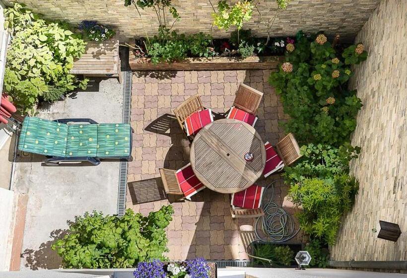 家庭套房, Demeure Belle Epoque