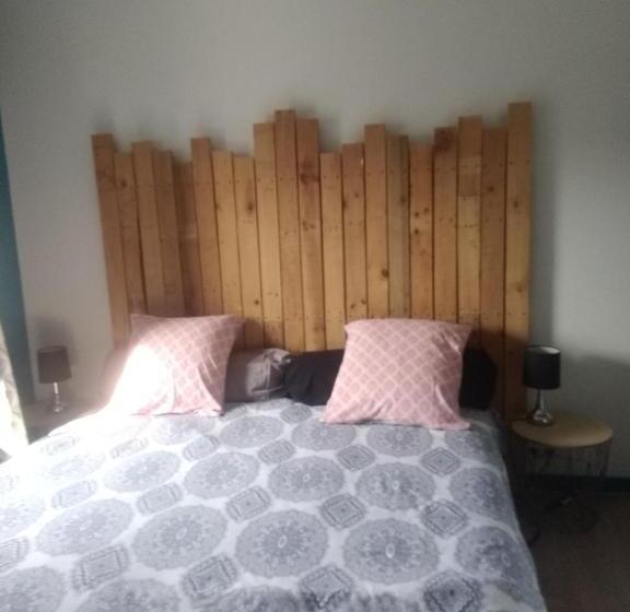 豪华房间, Virginie Et Serge